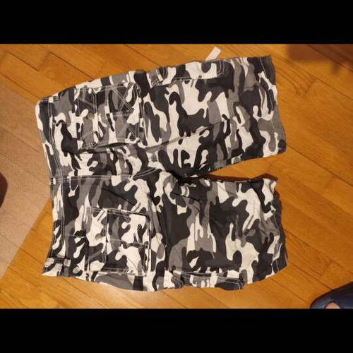 Men's shorts pack of 4 like new, size 34-36