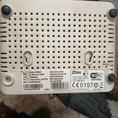 Zte router H108NS used, complete with power supply
