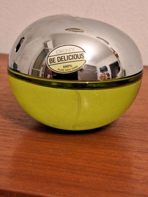 DKNY Be Delicious EDP 100ml μεταχειρισμένο