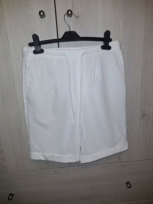 Zara shorts new, white, size S