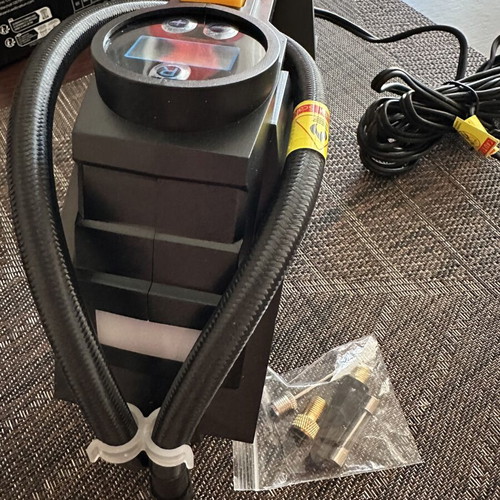 Car Tire Inflator New Condition