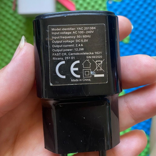 Yenkee YAC USB Charger like new