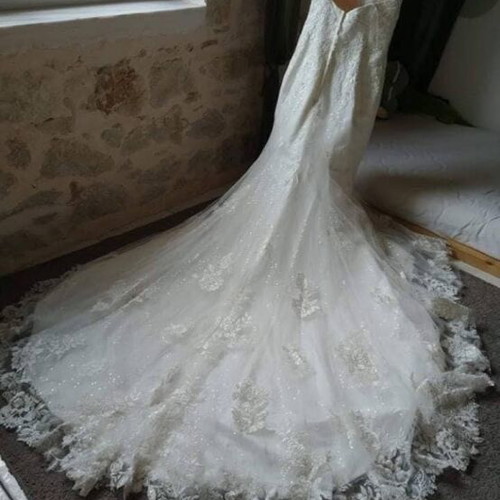 Wedding dress mermaid strapless new with train and beads