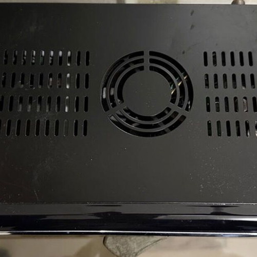 Dreambox DM 800 HD SE receiver like new with remote and HDMI cable