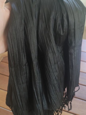 Φουλάρι μαύρο καλό τύπου πλίσε 100% viscose