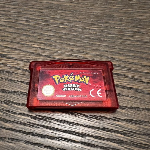 Pokemon Ruby Game Boy Advance like new with box and trainer book