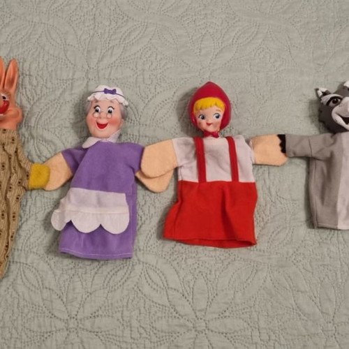 Puppet figures Little Red Riding Hood