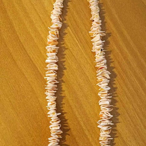 Shell necklace used, length 0.80