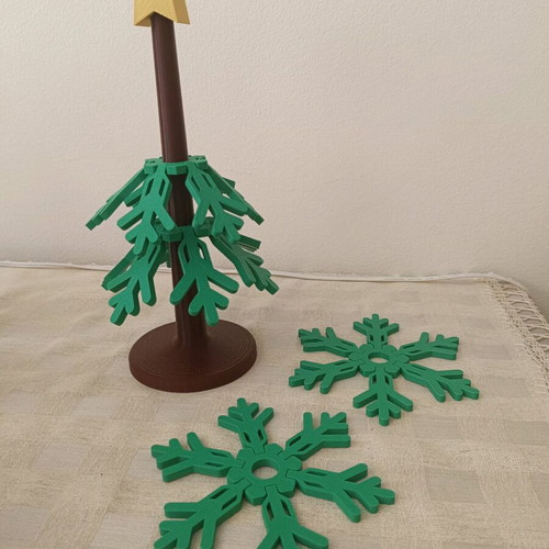 Christmas tree coaster for 4 glasses, new