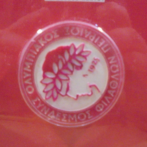 Olympiacos Piraeus fridge magnet set new, emblem and stadium