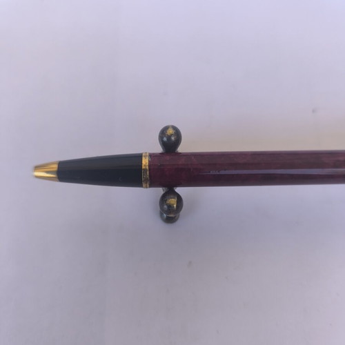 Waterman pen used, grenat color with gold details, made in France