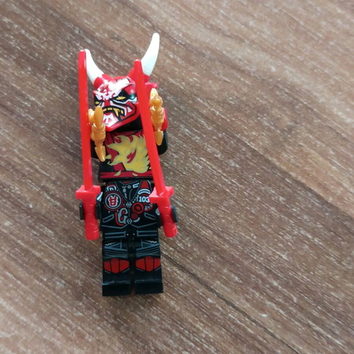 Lego Ninjago figure like new with rare Visor Mask