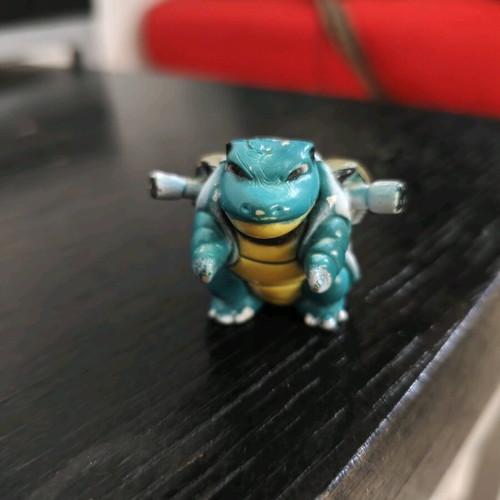 Blastoise figure vintage