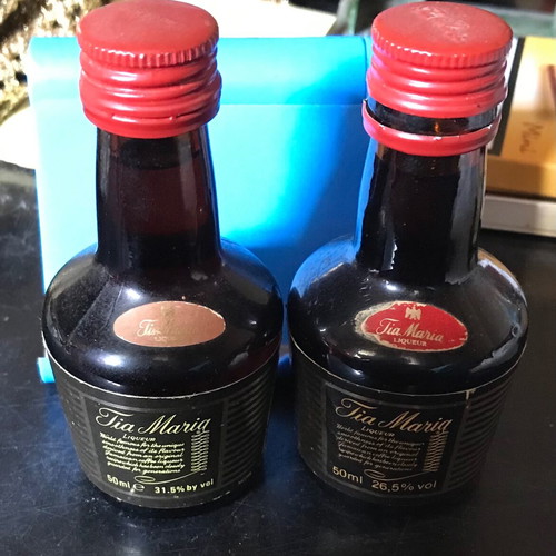 Drambuie and Tia Maria collectible miniatures new, set of 3
