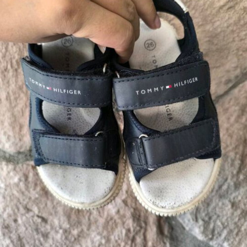 Tommy Hilfiger sandals kids size 26 used, white and blue