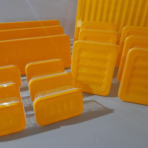 Food Storage Containers set of 16, new, BPA free, microwave safe