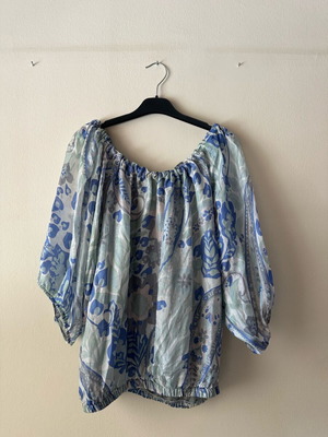 Naf Naf summer blouse size M like new