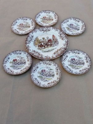 Johnson Brothers collectible porcelain plates like new, set of 6+1