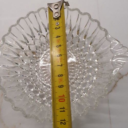 Set of 6 crystal bowls like new
