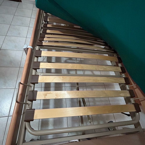Orthopedic electric patient bed like new, Alfacare