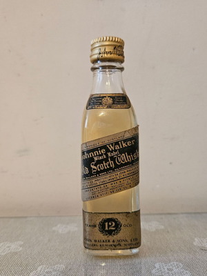 Johnnie Walker 12yo Black Label whisky miniature new, sealed