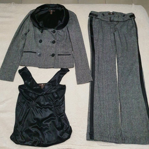 JLo by Jennifer Lopez set jacket, pants, top used, size S