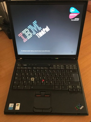 IBM ThinkPad T41 vintage laptop 1.40GHz 760MB RAM 80GB HDD Windows XP SP3