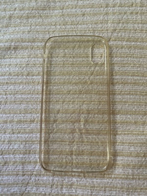 iPhone XS case thin transparent like new