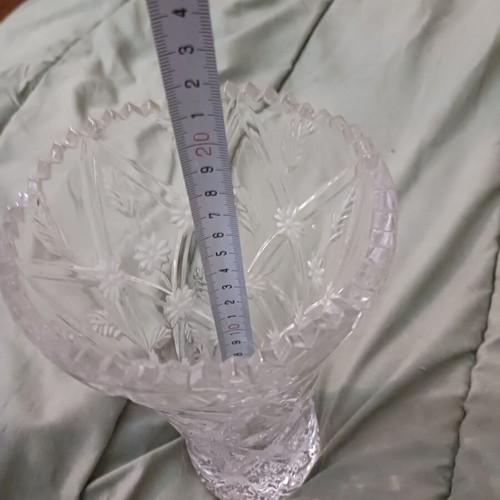 Vintage crystal vase 21 cm like new
