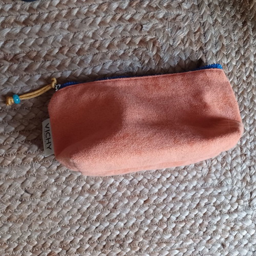Vichy toiletry bag