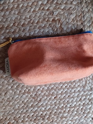 Vichy toiletry bag