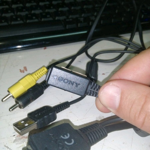 Sony camera cable like new