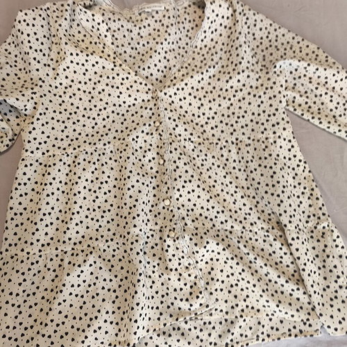 Blouse with hearts small like new