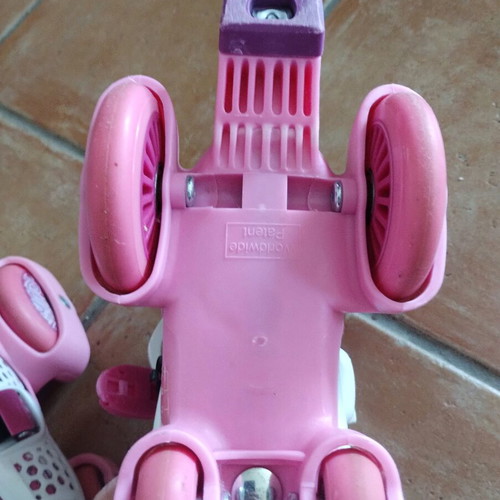 SFR Stomper kids roller skates like new, size 23-27, pink