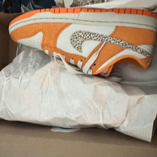 Nike Dunk Low brand new, size 38.5, orange