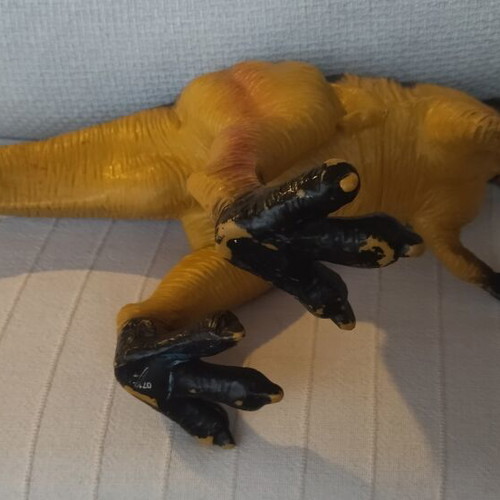 Trex figure like new, 40cm long