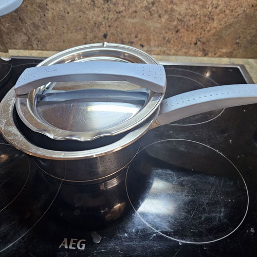 Spargisale Fissler Magic Edition Line – Shaker Per Sale Da Cucina Di Design - 4