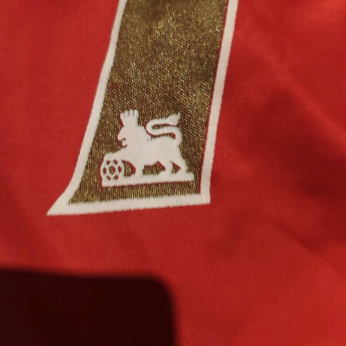 Ronaldo Manchester United jersey like new, official replica