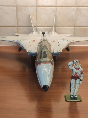 G.I. Joe Skystriker παιχνίδι αεροπλάνο με φιγούρα πιλότου Ace, 1983