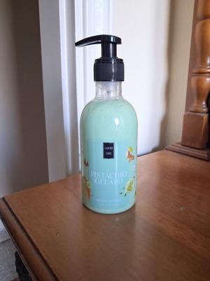 Lavish Care Pistachio Gelato body lotion καινούργιο