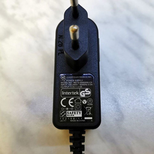 Amigo MU12-S050200-C5 5V 2.0A power adapter used