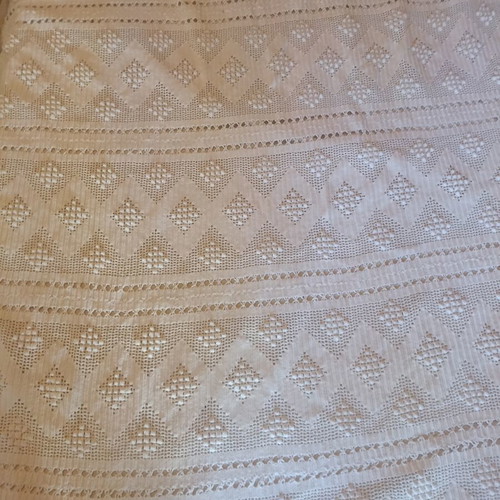 Handmade cotton blanket semi-double 140x180 with crochet stitch like new