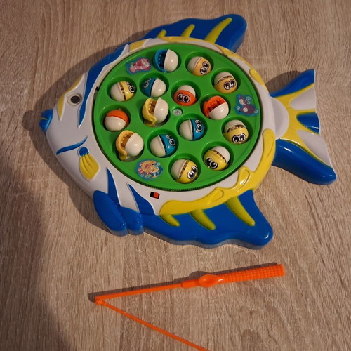 Children's fishing board game