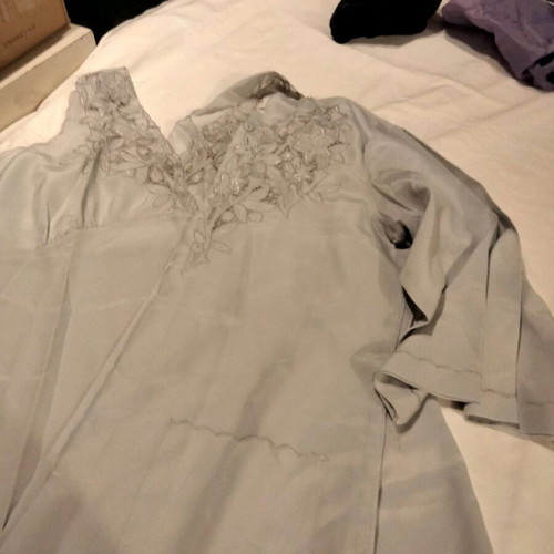 Vintage Isabelle nightgown with matching robe, like new, gray-blue