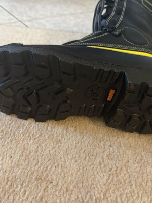Fal Firefighting Boots new, size 44, black