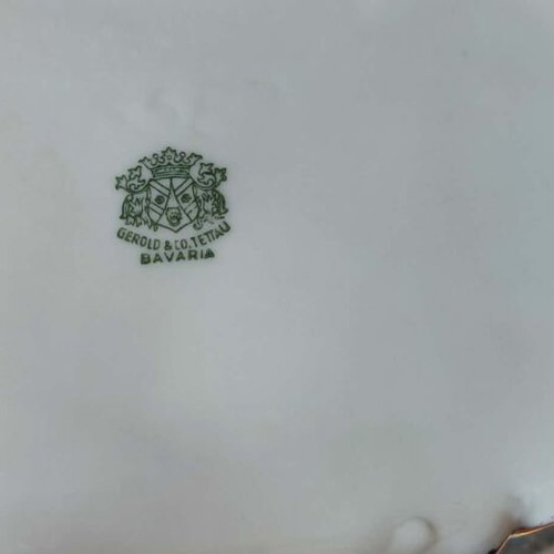 Porcelain bonbonnière with lid Gerold & Co. Tettau Bavaria used, vintage