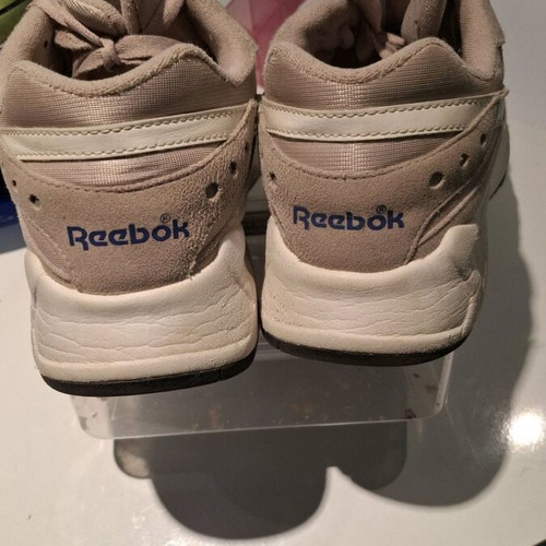 Reebok athletic shoes with reflective details, like new