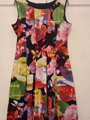 Floral dress Giugno 3 like new, black multicolor, size M