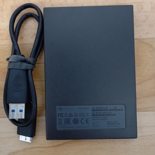 Data Travel Hard Drive 2 TB 2.5" like new