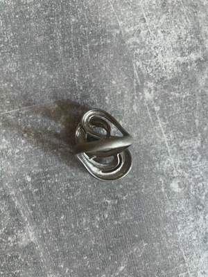Silver ring used